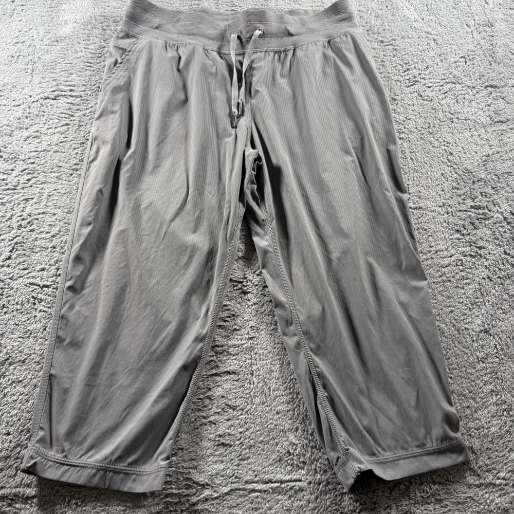 Lululemon Studio Crop III Gray Athletic Yoga Pants Size 10 Drawstring Relaxed